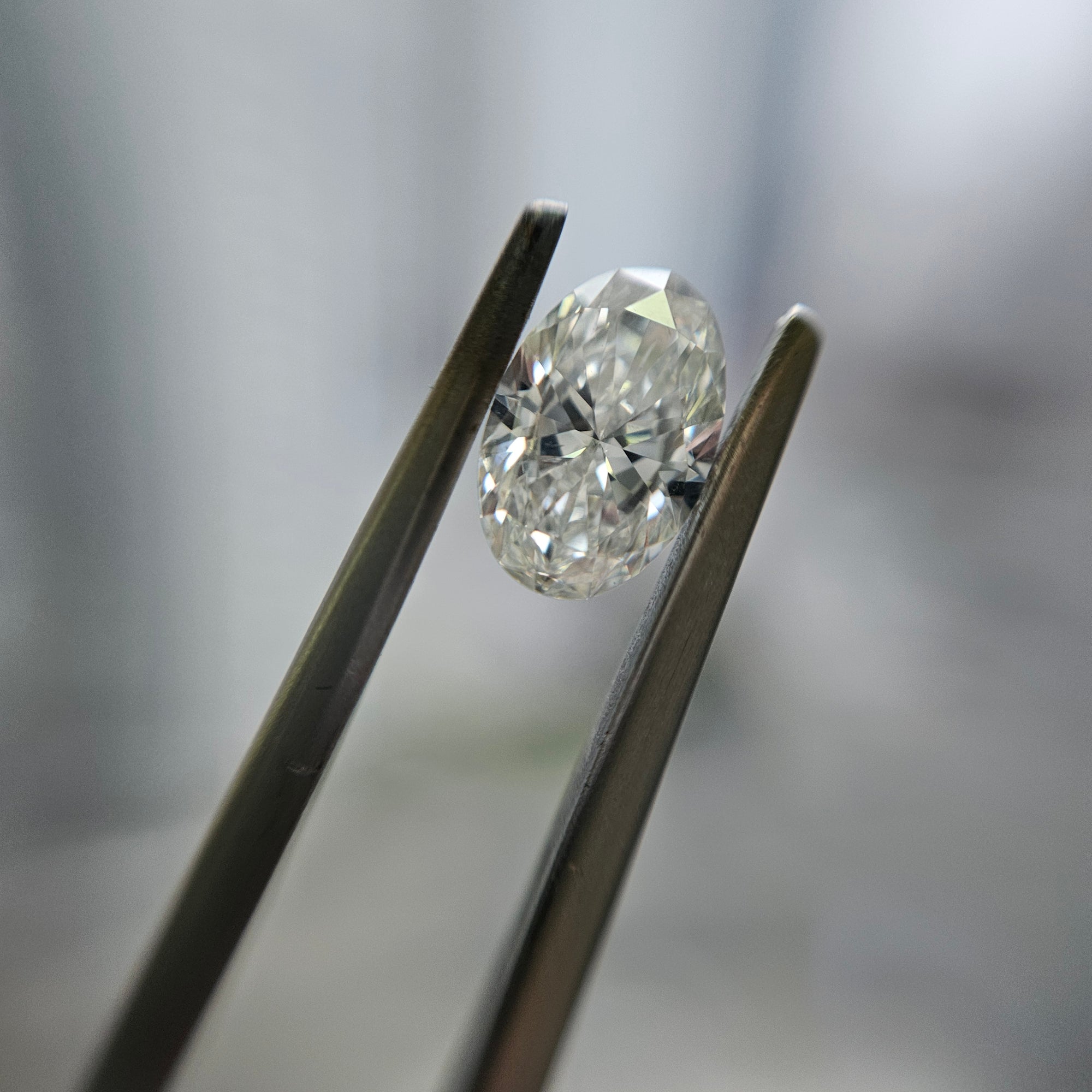 Cut Diamond Ring I Color Si2 Clarity I Color Diamond, Carat, Oval Shape, SI2 Clarity