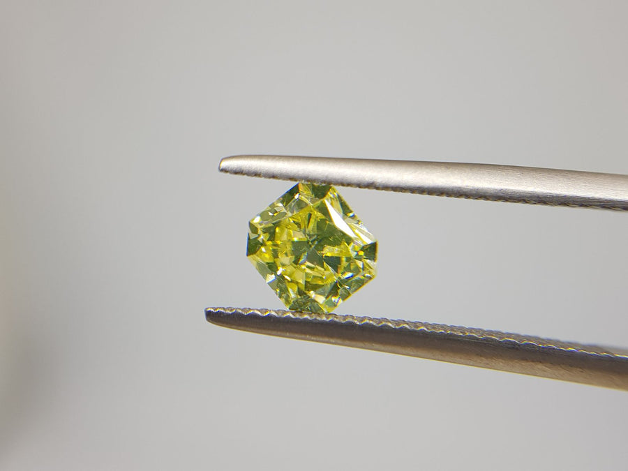 Greenish Yellow Diamond, 1.25 Carat, RADIANT Shape, VS2 Clarity - VMK Diamonds