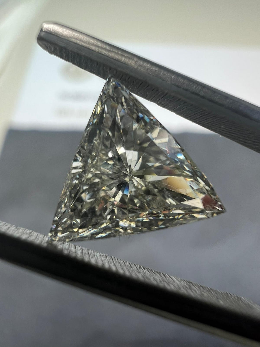L color diamond, 2.03 Carat, Trilliant shaped, SI1 clarity