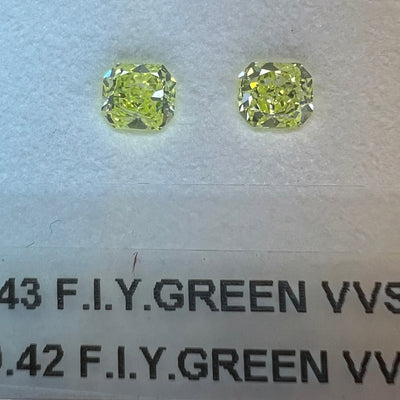 YELLOW GREEN Diamond, 0.43 Carat, RADIANT Shape, VVS1 Clarity