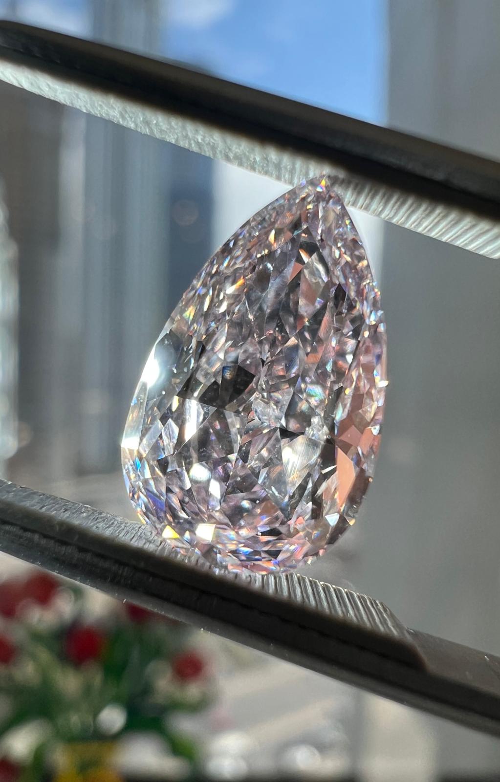 2.58 Carat PEAR Shape PINK PURPLE Color Diamond