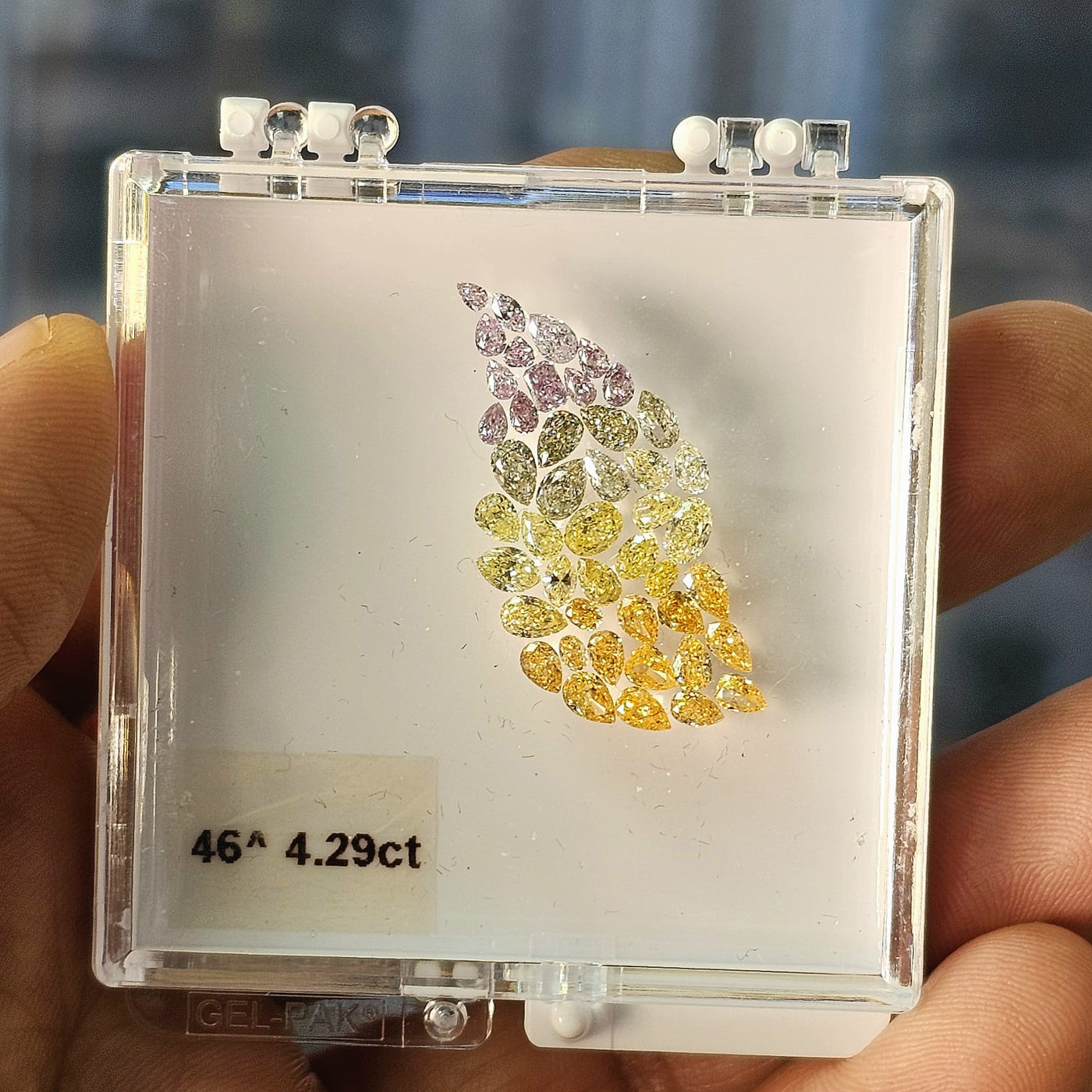 Multi color Diamond layout, 4.29 carat, mix shape, VS1 clarity