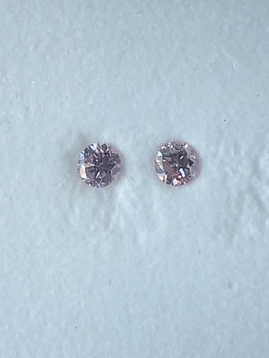 0.16 Carat ROUND Shape PINK Color Diamond
