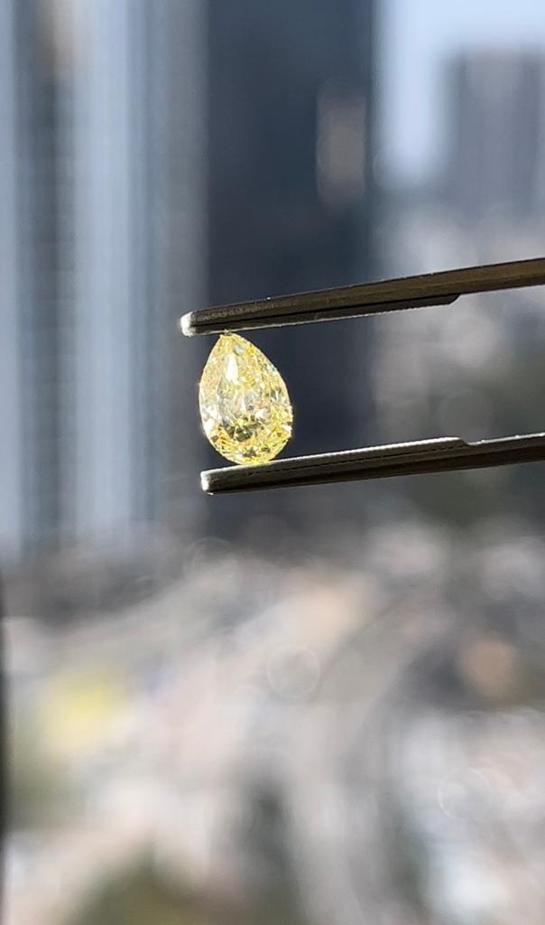 1.50 Carat PEAR Shape Fancy YELLOW Color Diamond