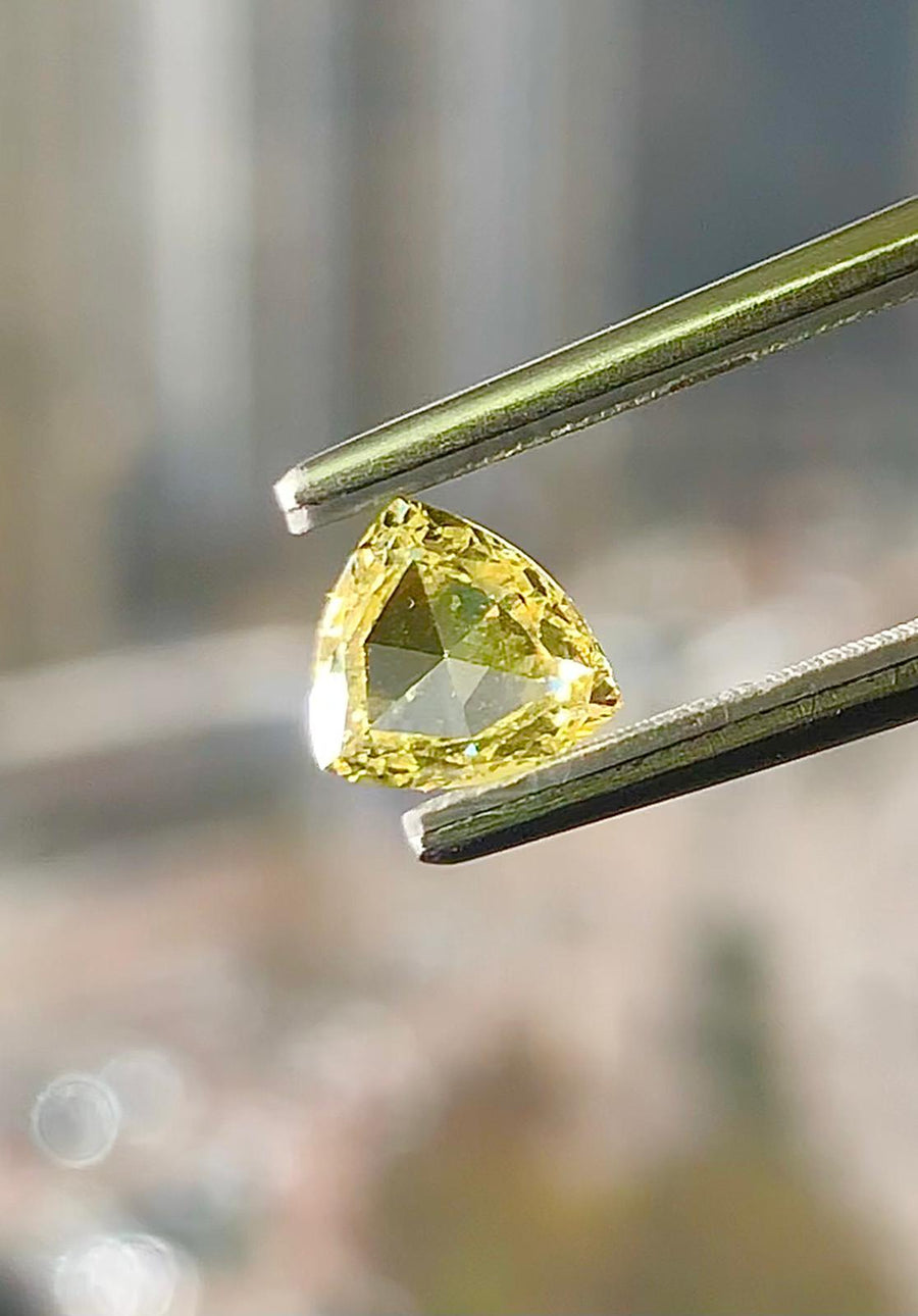 1.02 Carat TRIANGLE Shape Sunny YELLOW Color Diamond