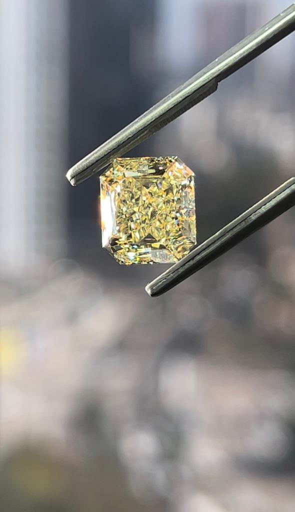 4.77 Carat RADIANT Shape YELLOW Color Diamond