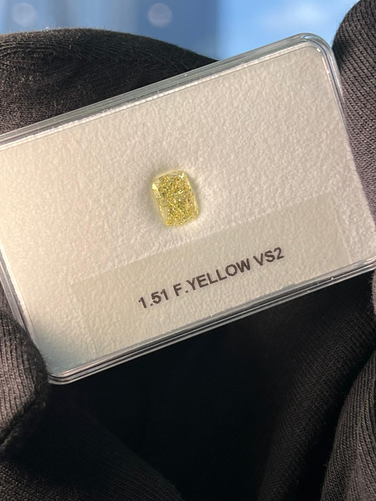 Yellow diamond, 1.51 carat, cushion shape, VS2 clarity