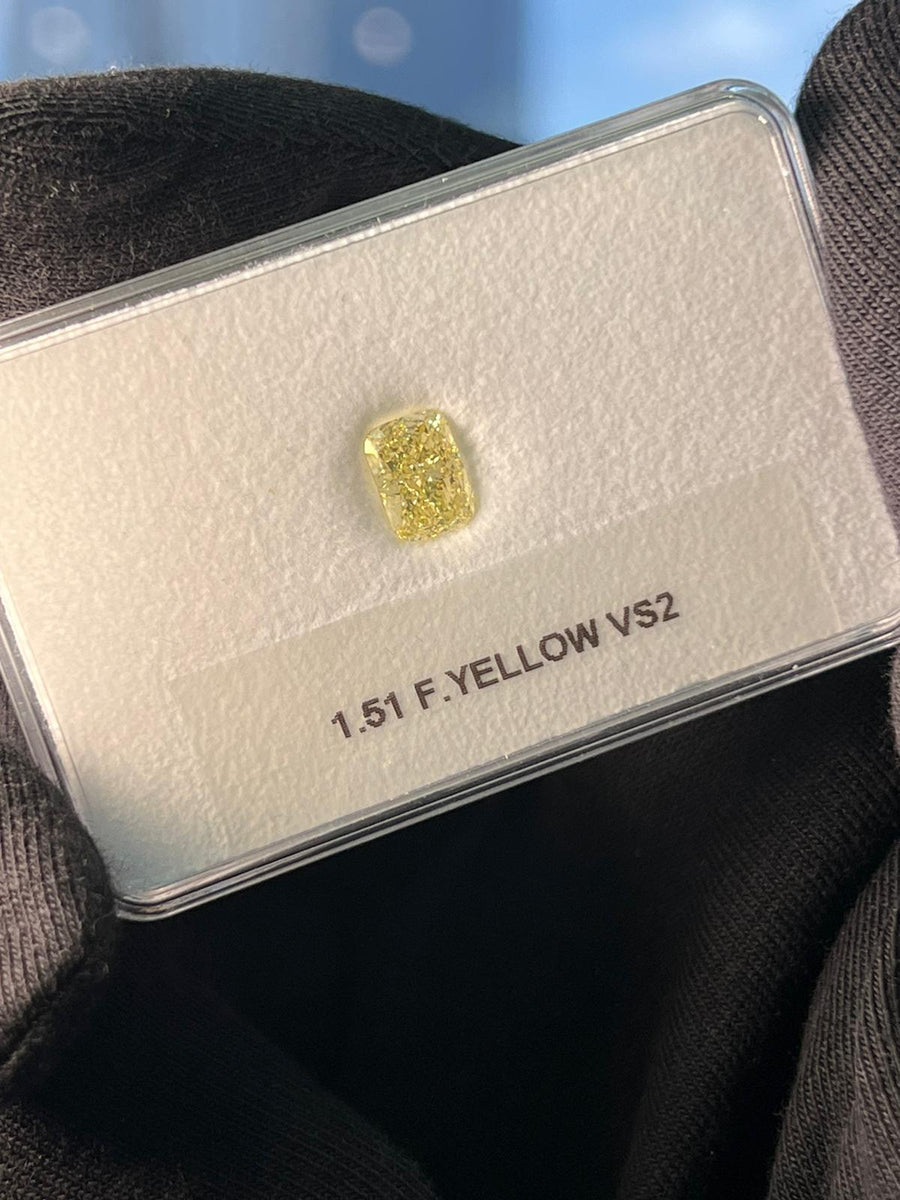 Yellow diamond, 1.51 carat, cushion shape, VS2 clarity