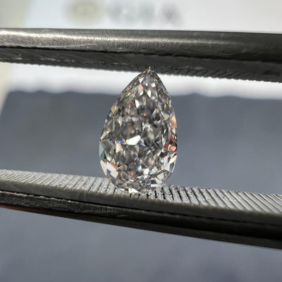 Pink diamond, 0.41 carat, pear shape, VS1 clarity