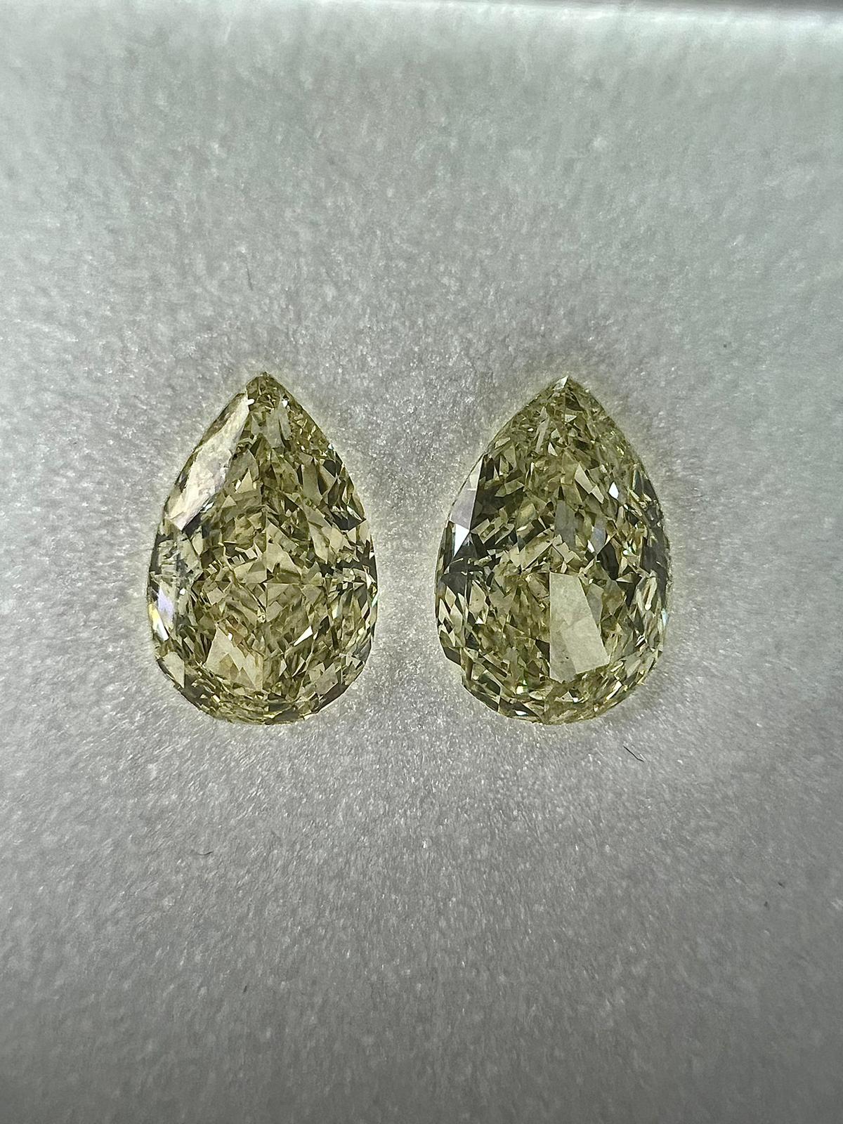 UV Diamond, 1.55 Carat, PEAR Shape, SI1 Clarity