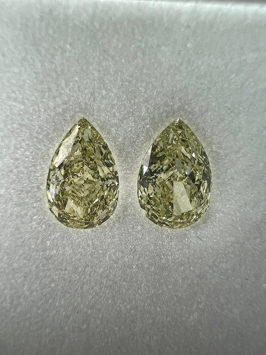 UV Diamond, 1.55 Carat, PEAR Shape, SI1 Clarity