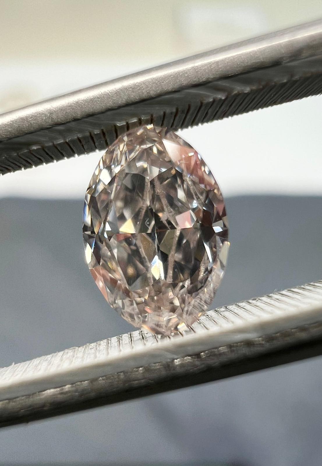 VERY LIGHT PINKISH BROWN Diamond, 0.58 Carat, OVAL Shape, VS2 Clarity