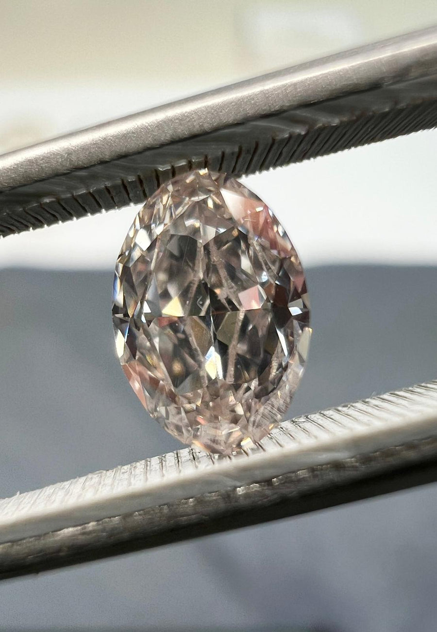VERY LIGHT PINKISH BROWN Diamond, 0.58 Carat, OVAL Shape, VS2 Clarity