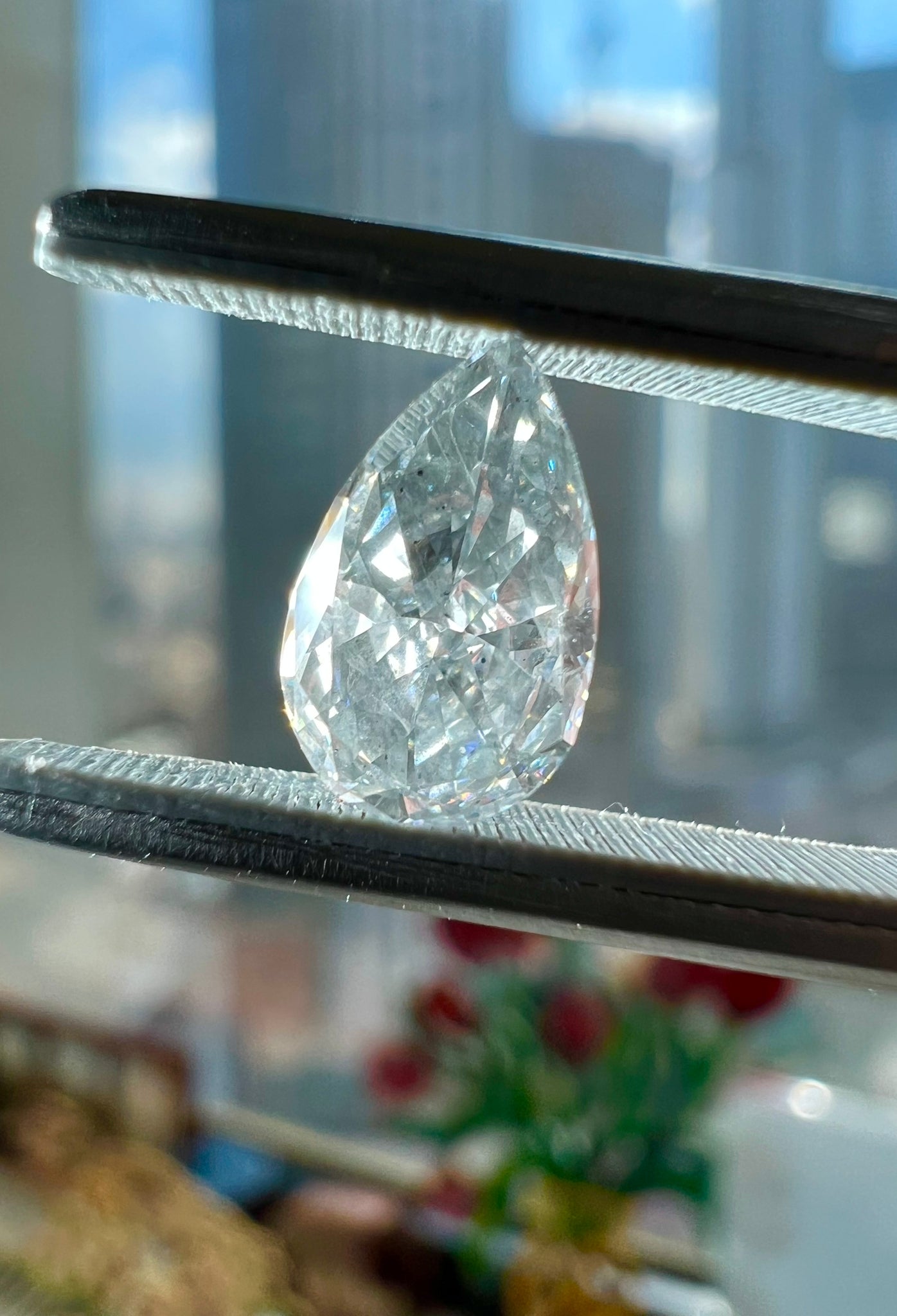 Gray blue diamond, 1.01 carat, pear shape