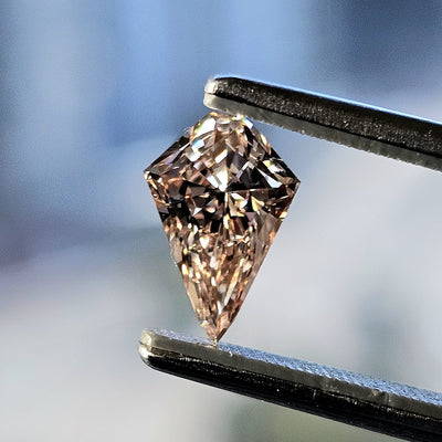 Pink brown diamond, 1.14 carat, kite shape, VS1 clarity