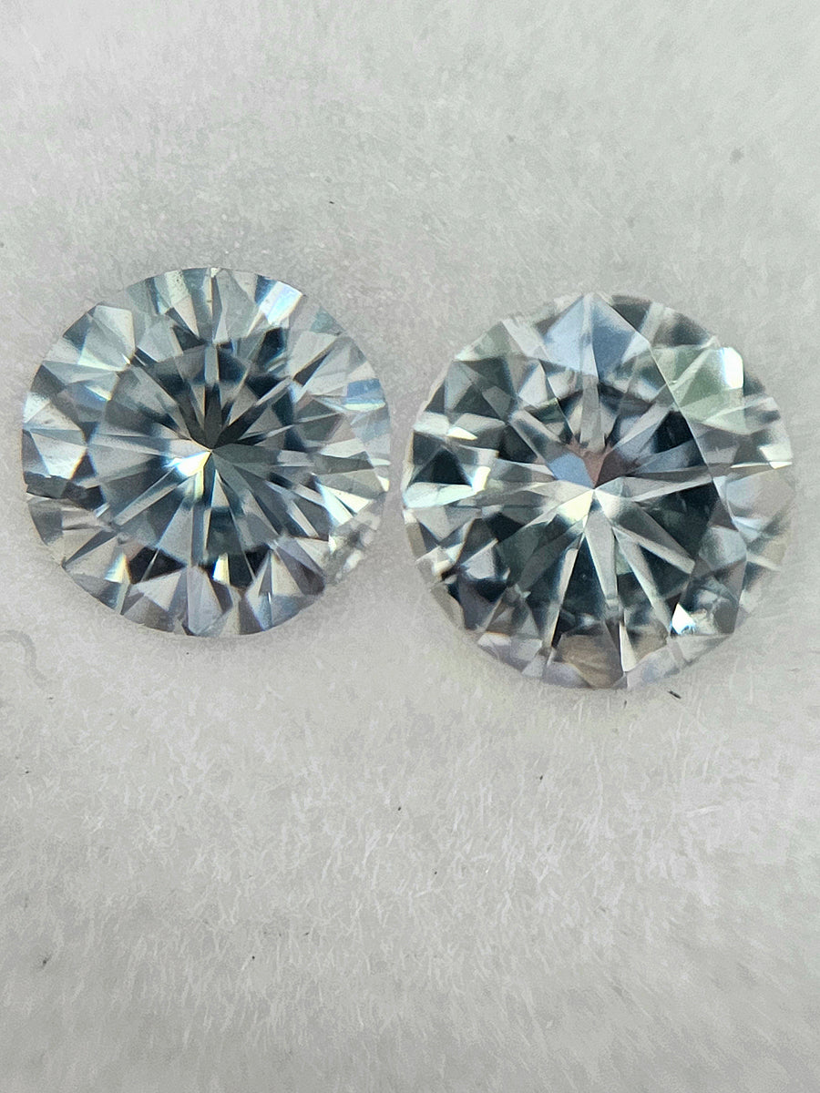 Blue Diamonds, 0.15 & 0.14 Carat, Round Shape