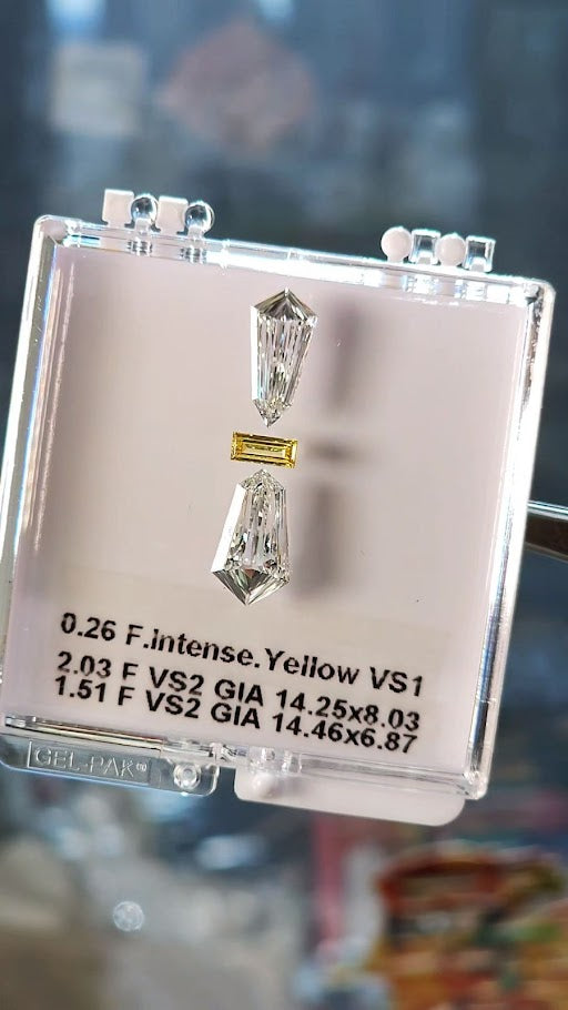 Collection of white & yellow natural colored diamonds, 3.80ct., GIA certified
