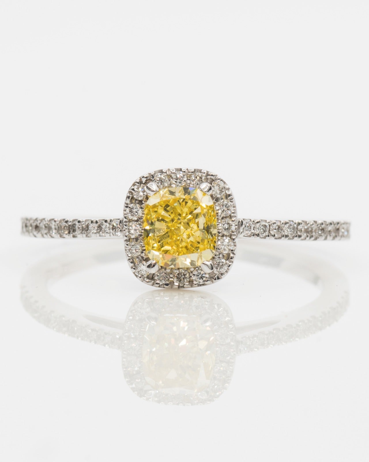Vivid Yellow Diamond Ring, 0.82 carat. - VMK Diamonds