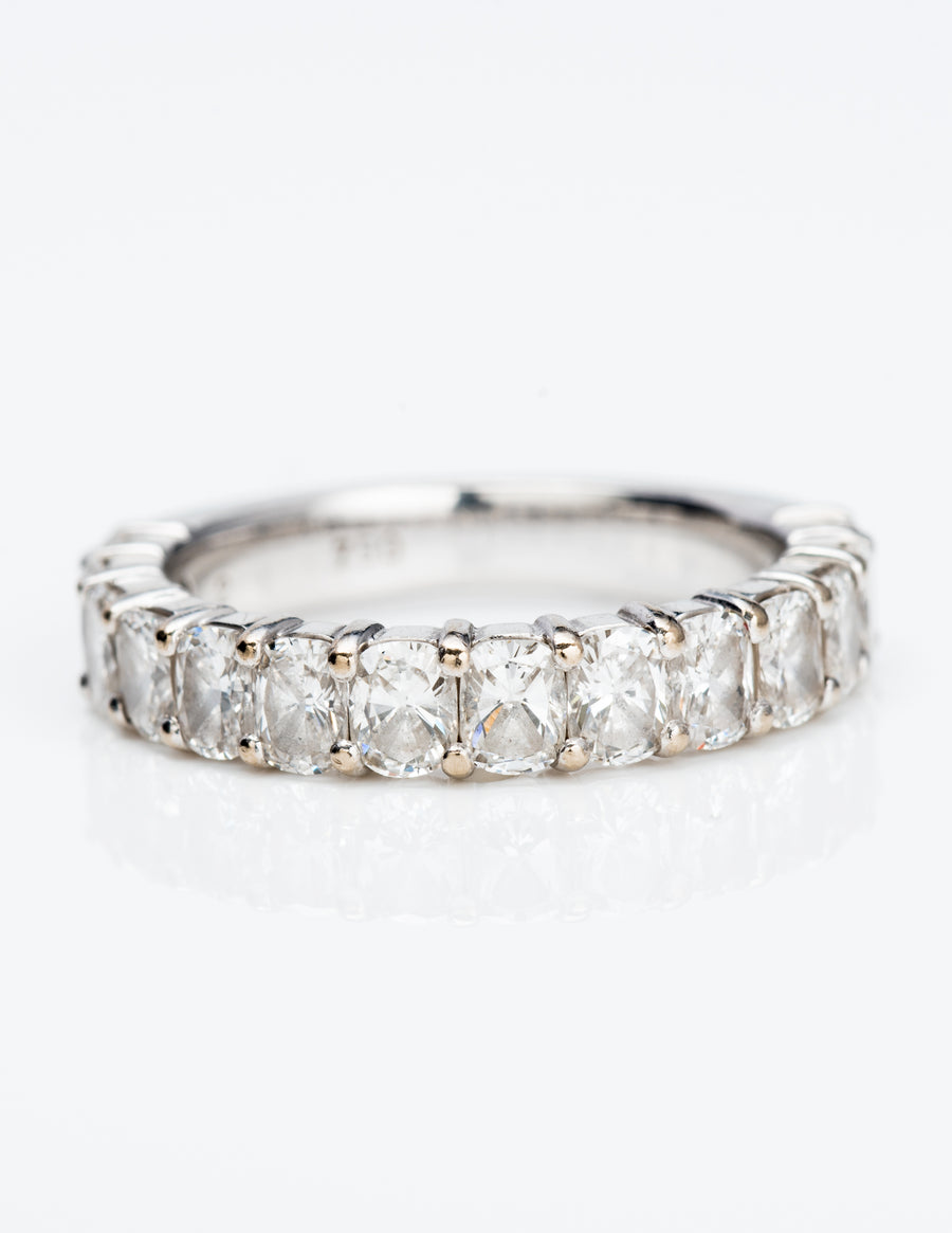 Eternity band Cushion Cut Diamonds, 2.09 carat - VMK Diamonds