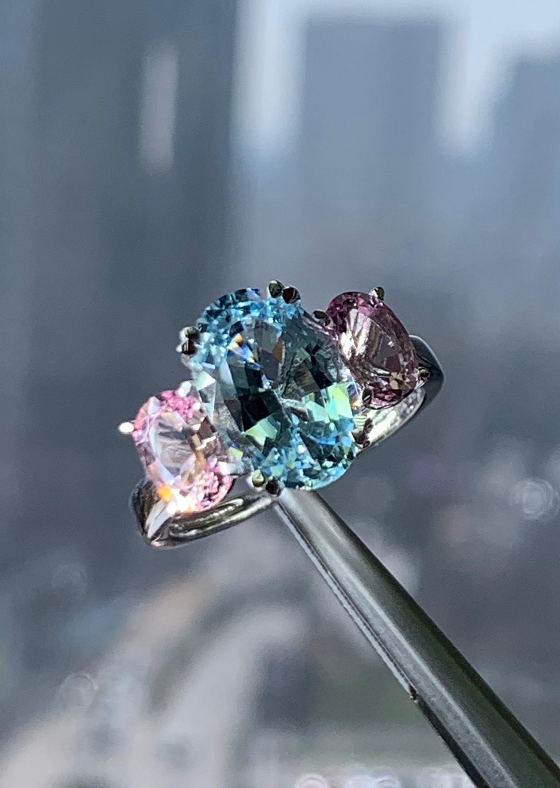 AQUA MARINE Color Diamond Ring (4.19 Carat)