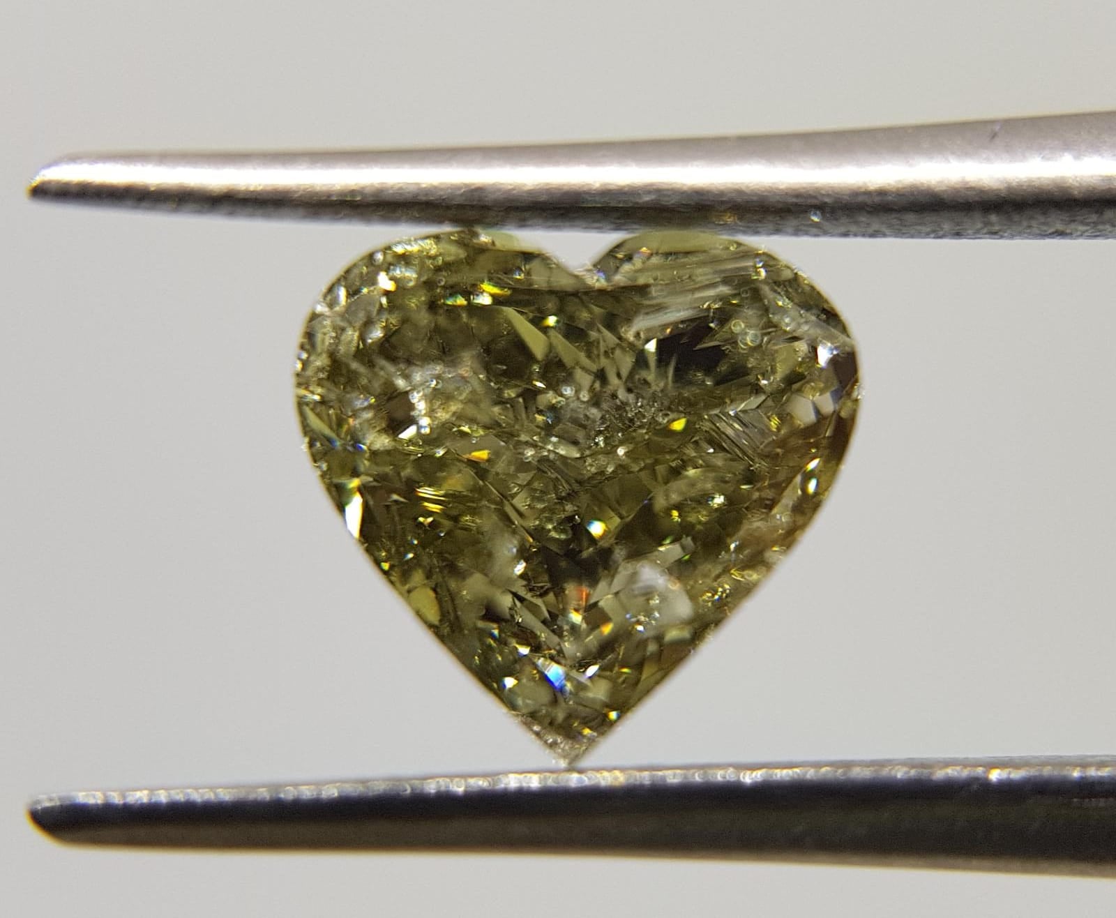 1.01 Carat HEART Shape GREEN CHAMELEON Color Diamond - VMK Diamonds