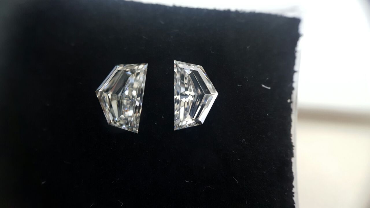 0.84 Carat SHIELD Shape G Color Diamond - VMK Diamonds