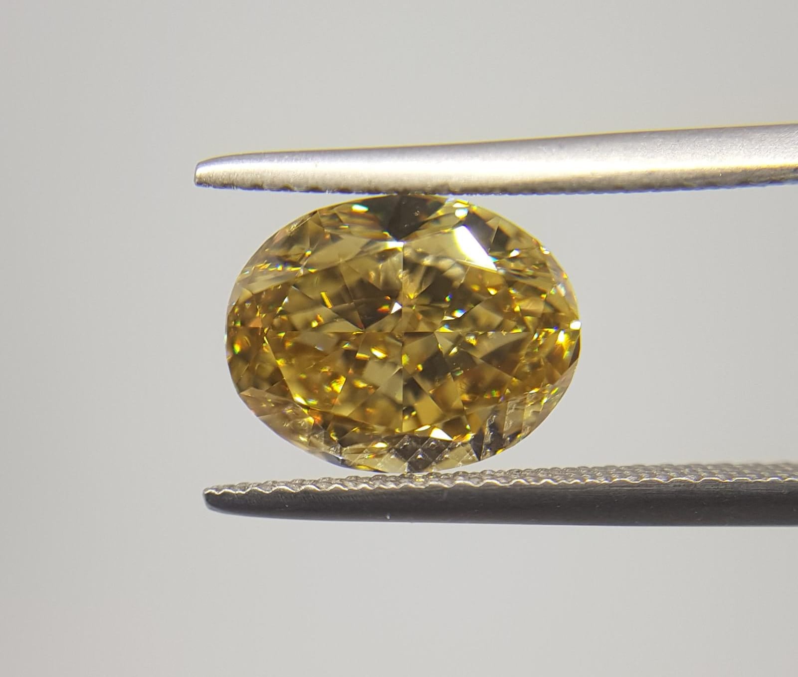 4.65 Carat OVAL Shape YELLOW Color Diamond - VMK Diamonds